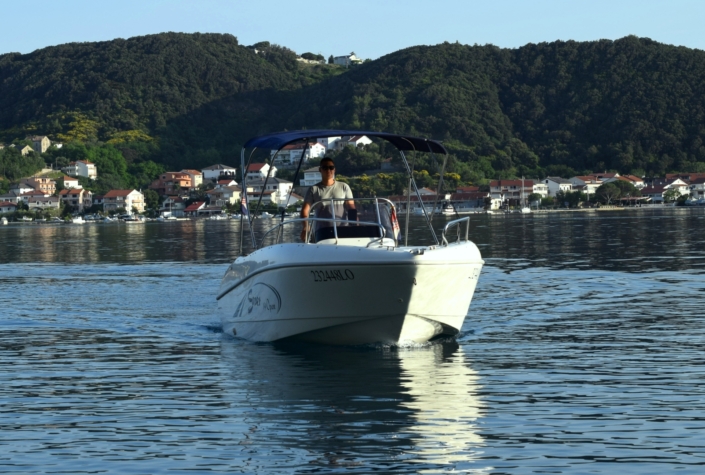 Saver 19 open AB Marine Rab